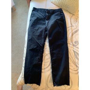Women’s Navy Banana Republic Chino Pant! Only wore twice